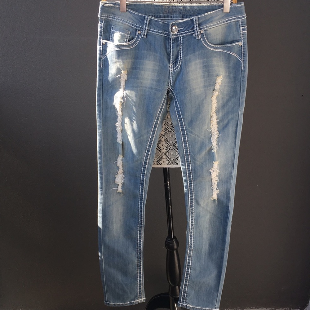Bamboo Stitch-Detailing Straight Leg Low-rise Jeans
